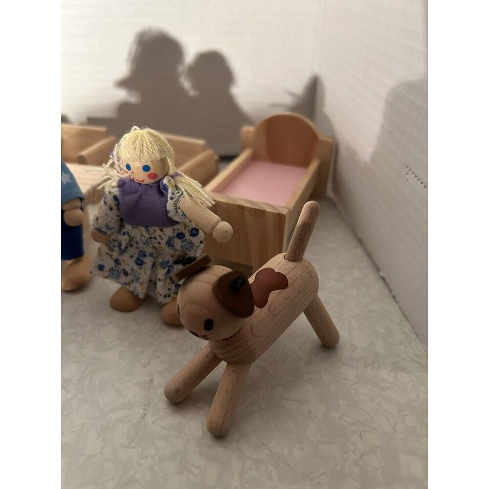 Wooden Dollhouse Furniture, 3 Wood Dolls, 1 Dog, And 1 Cat/ 16 Pieces In All - Picture 9 of 9